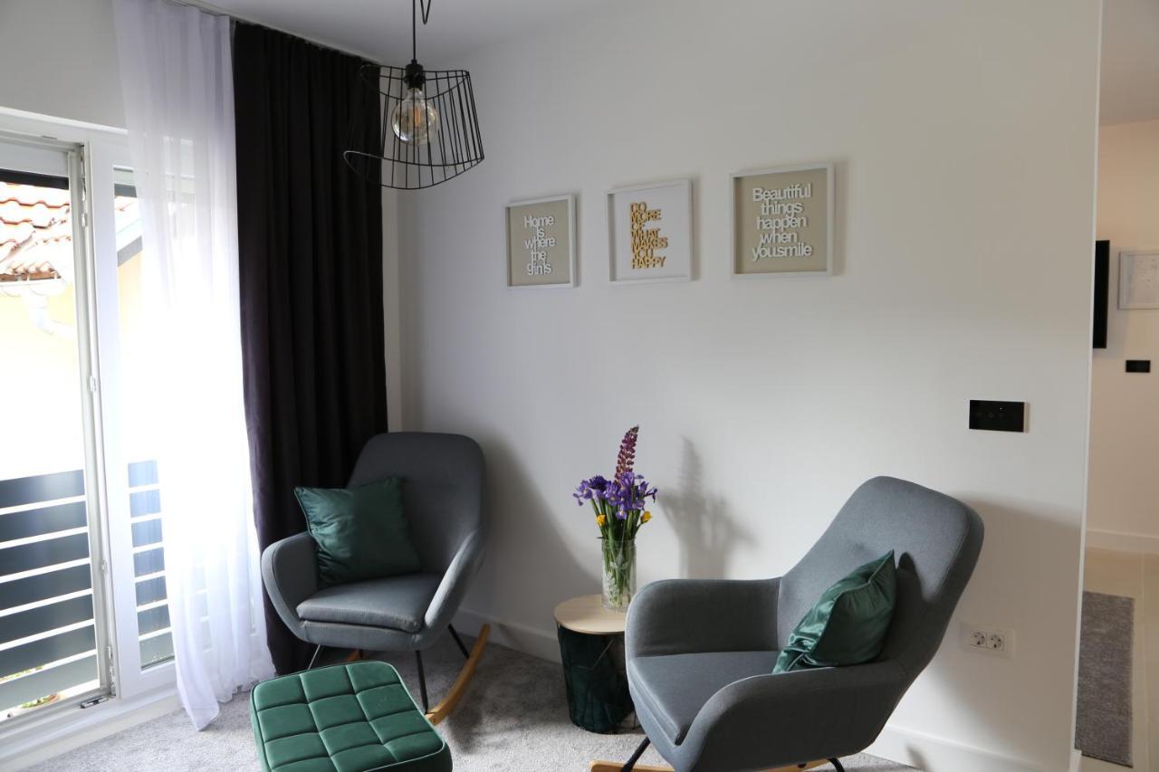 Flora Studio Apartments 科雷尼察 外观 照片